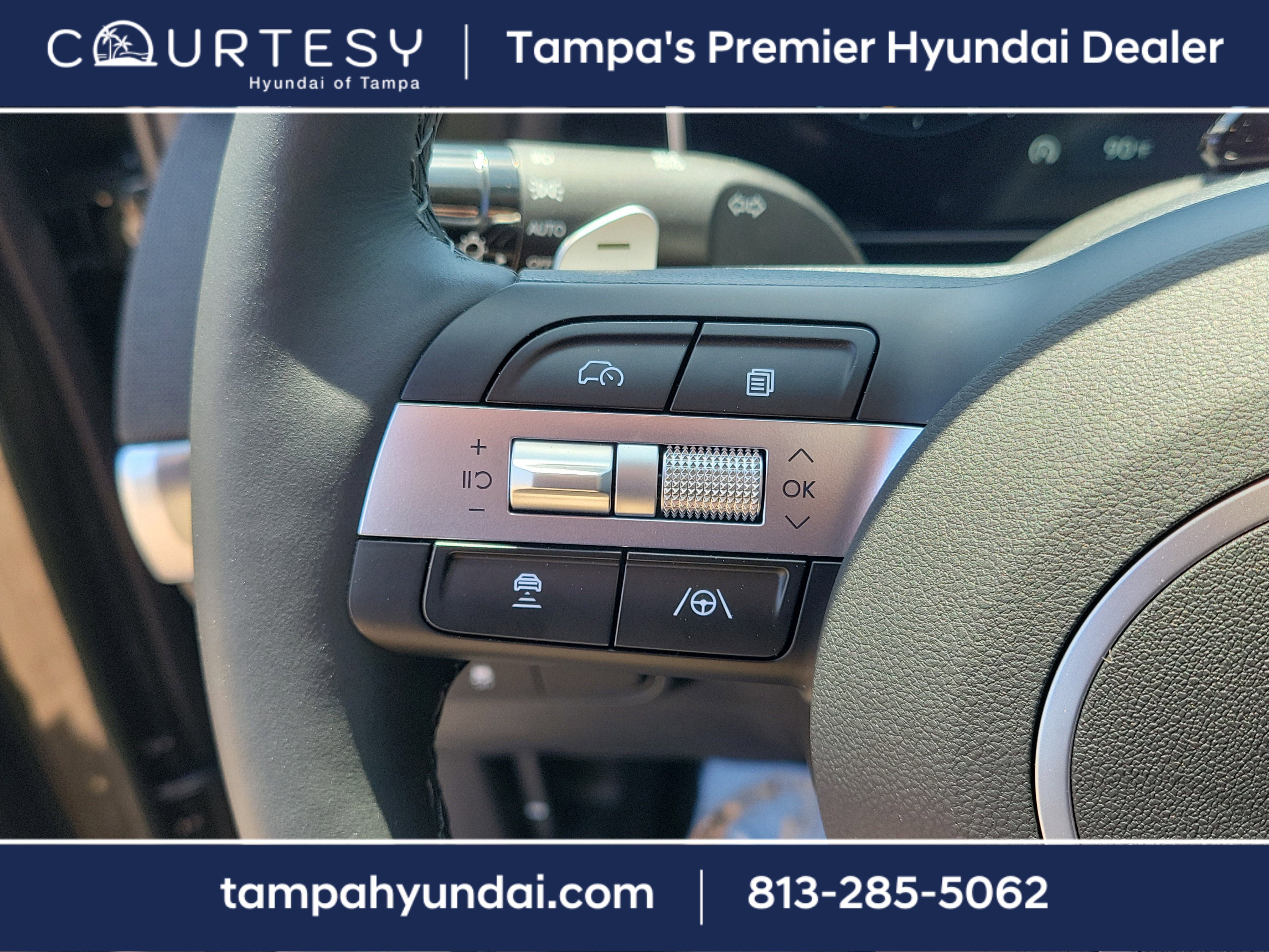 New 2025 Hyundai Tucson Limited image 28