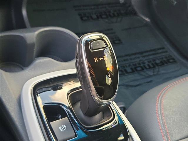 Used 2017 Chevrolet Bolt Premier w/ Driver Confidence II Package FWD image 12