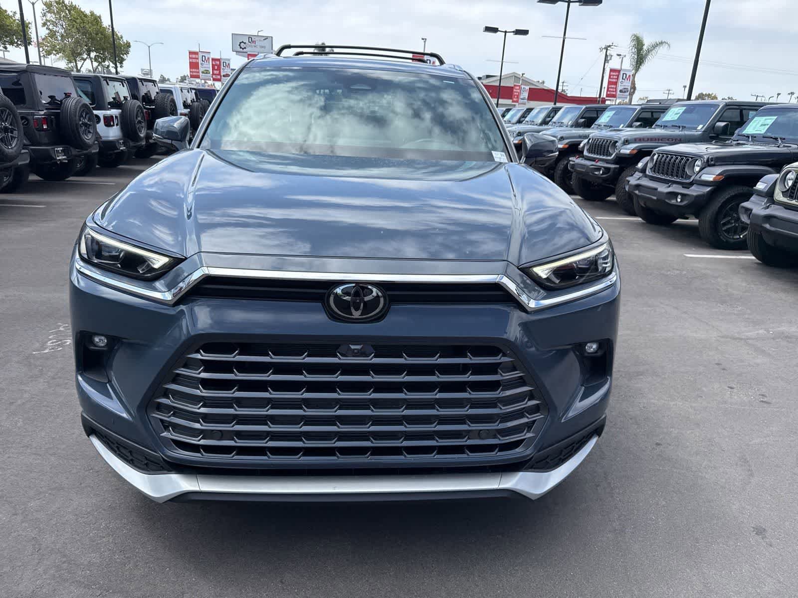Used 2025 Toyota Grand Highlander AWD Hybrid image 6
