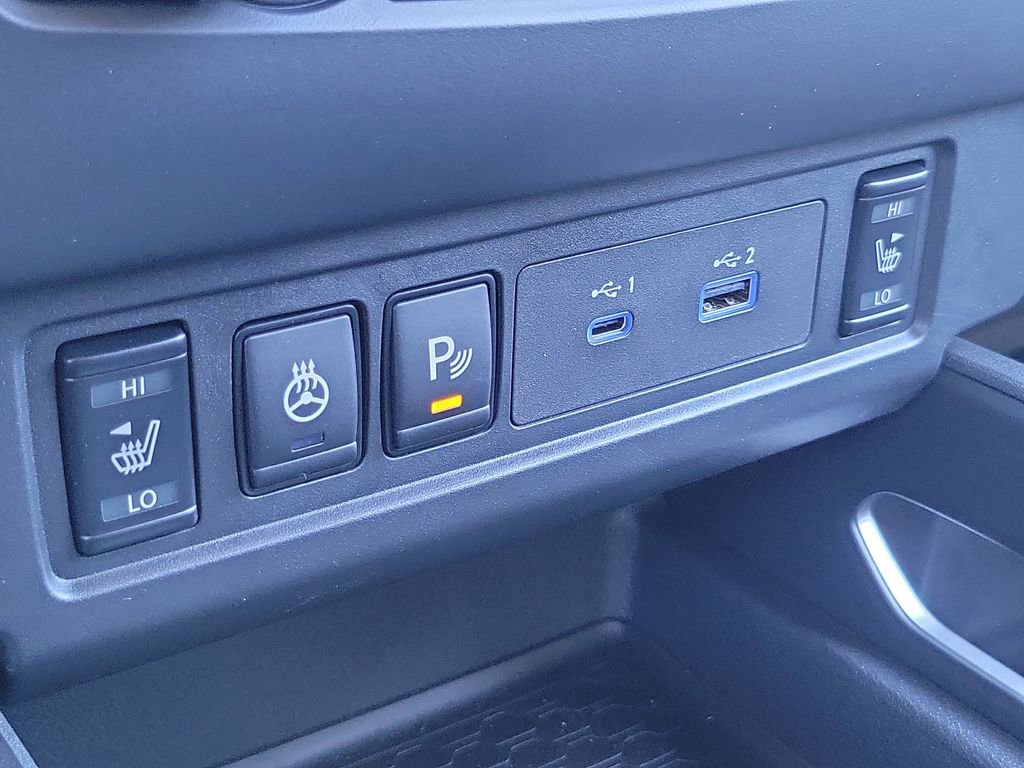 New 2026 Nissan Frontier SV w/ SV Convenience Package AWD/4WD image 9