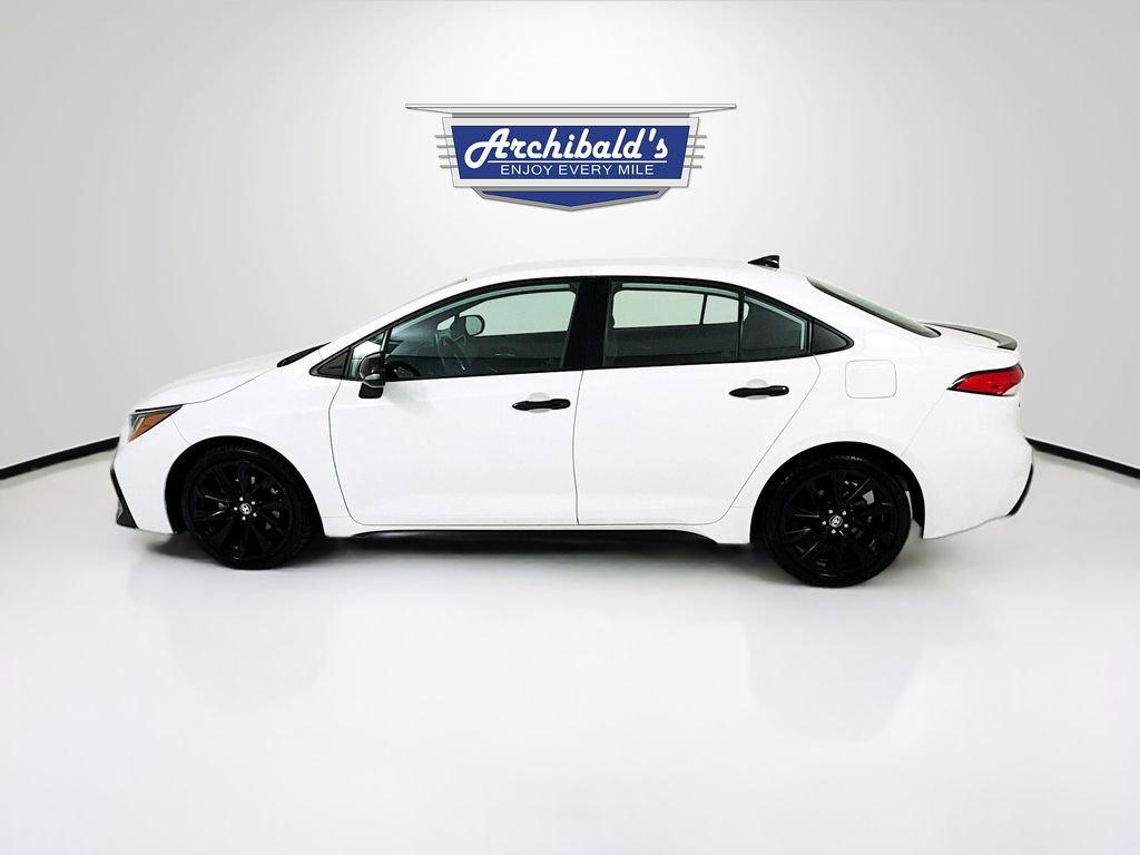 Used 2021 Toyota Corolla SE w/ Carpet Mat Package (TMS) image 5