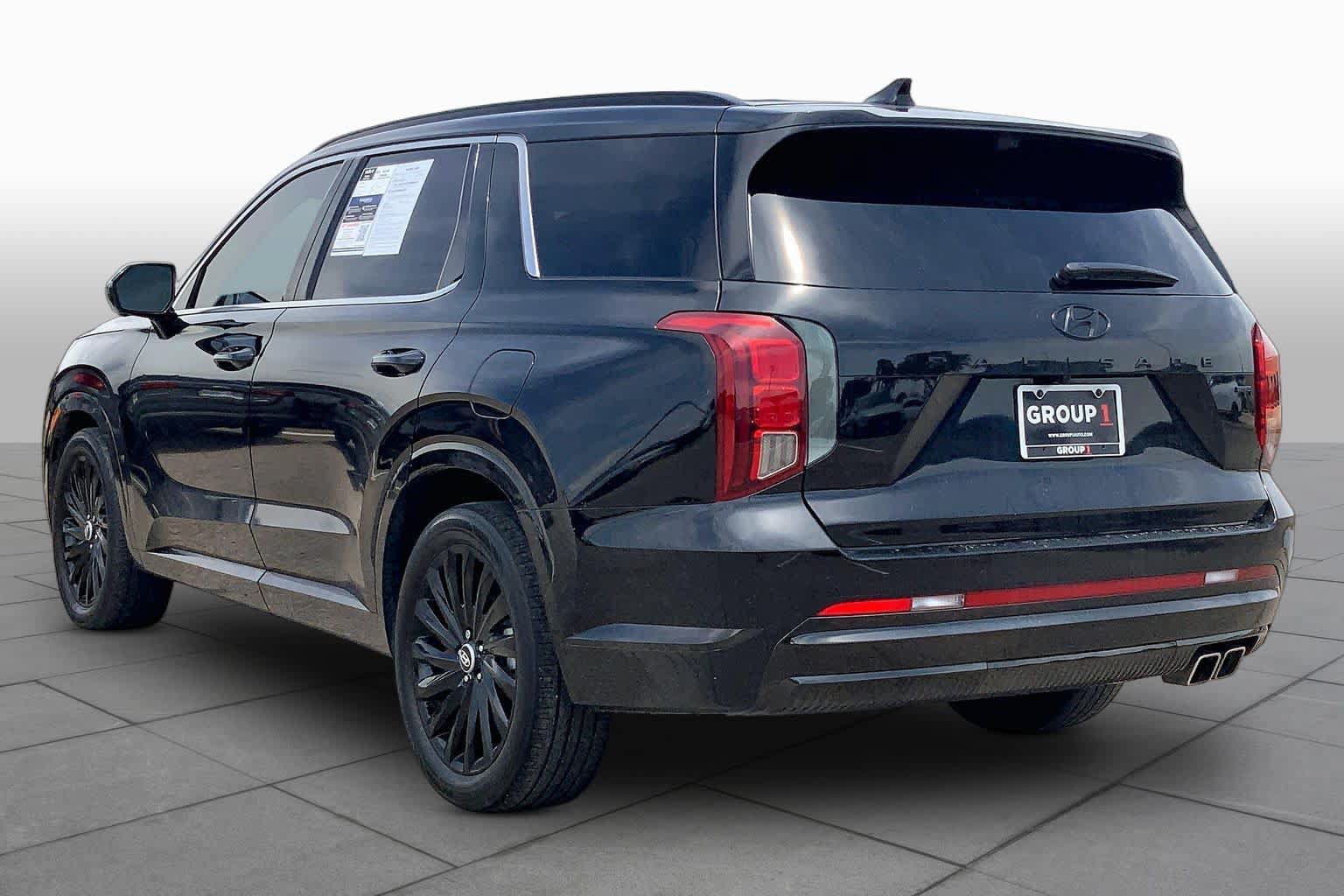 Used 2024 Hyundai Palisade Calligraphy AWD/4WD image 12