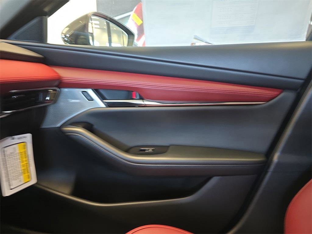 New 2026 MAZDA MAZDA3 2.5 S Hatchback w/ Premium Pkg image 22