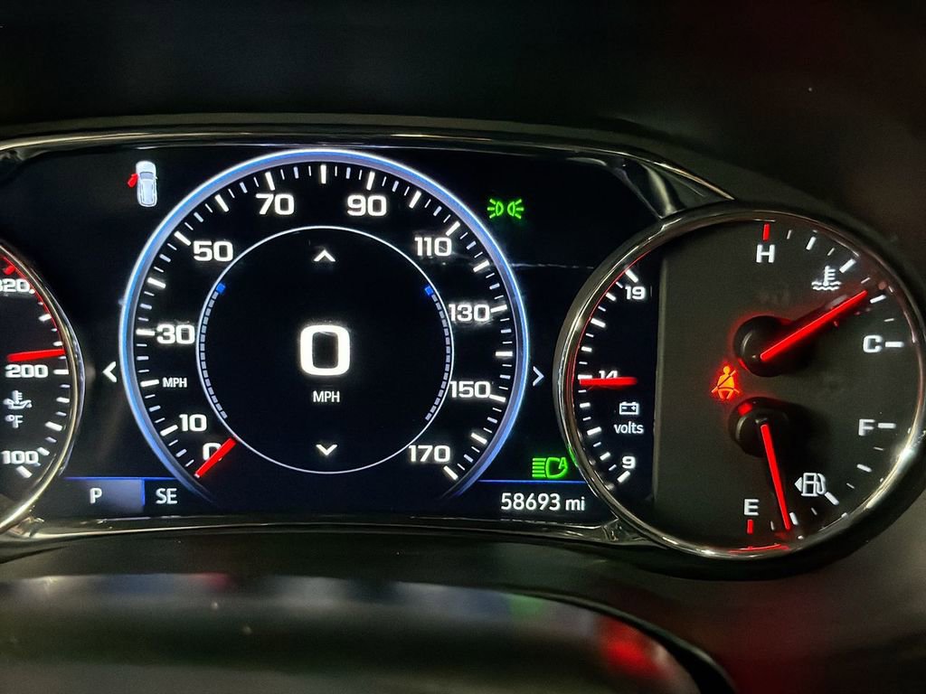 Used 2022 GMC Acadia AT4 w/ Technology Package image 12