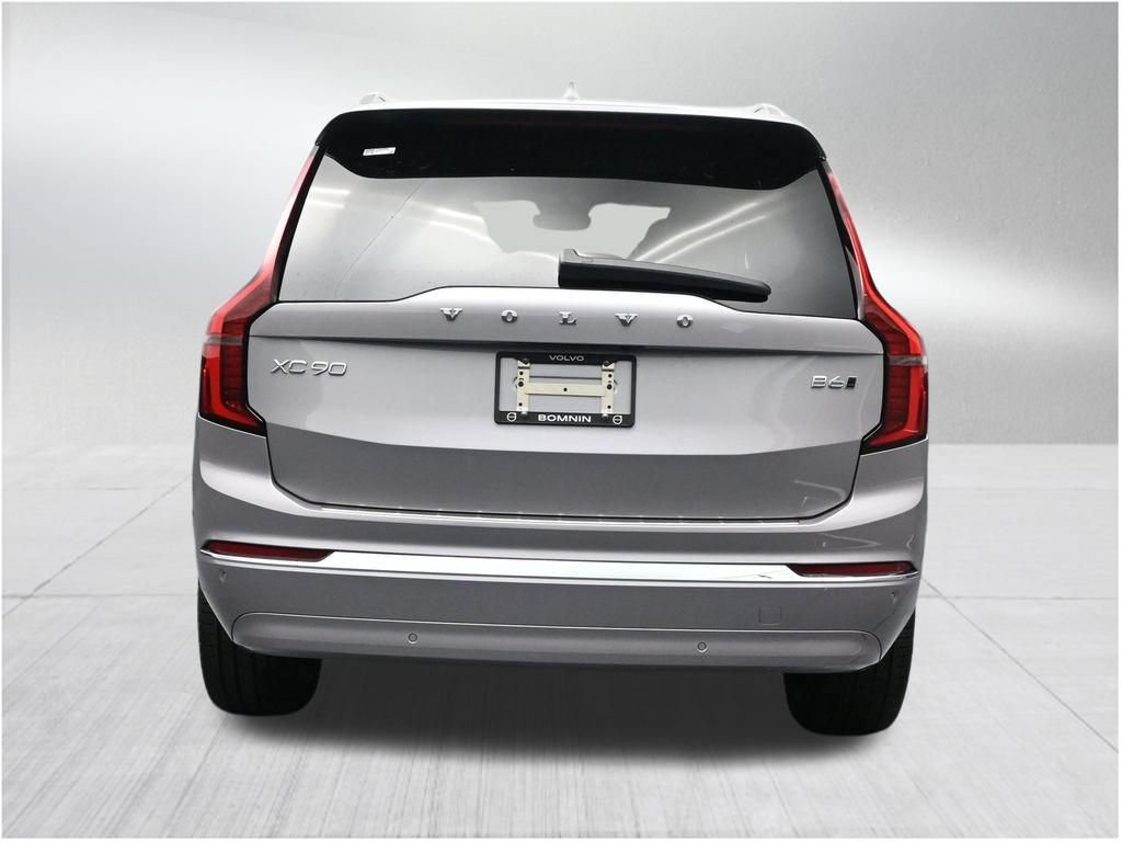 New 2026 Volvo XC90 B6 Plus w/ Protection Package Premier AWD/4WD image 4