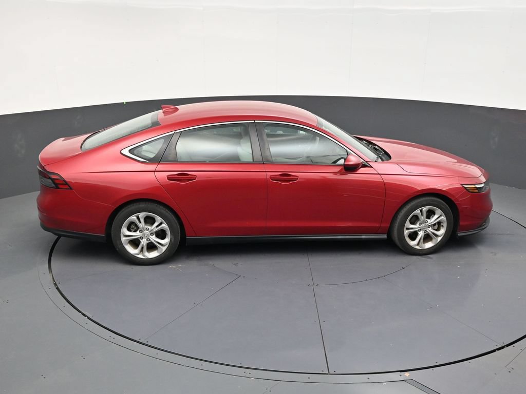 Used 2023 Honda Accord LX image 17