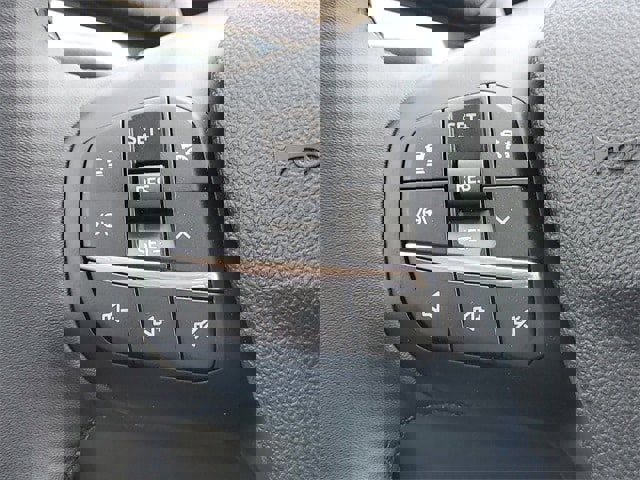 New 2025 Ford Maverick Lariat image 17