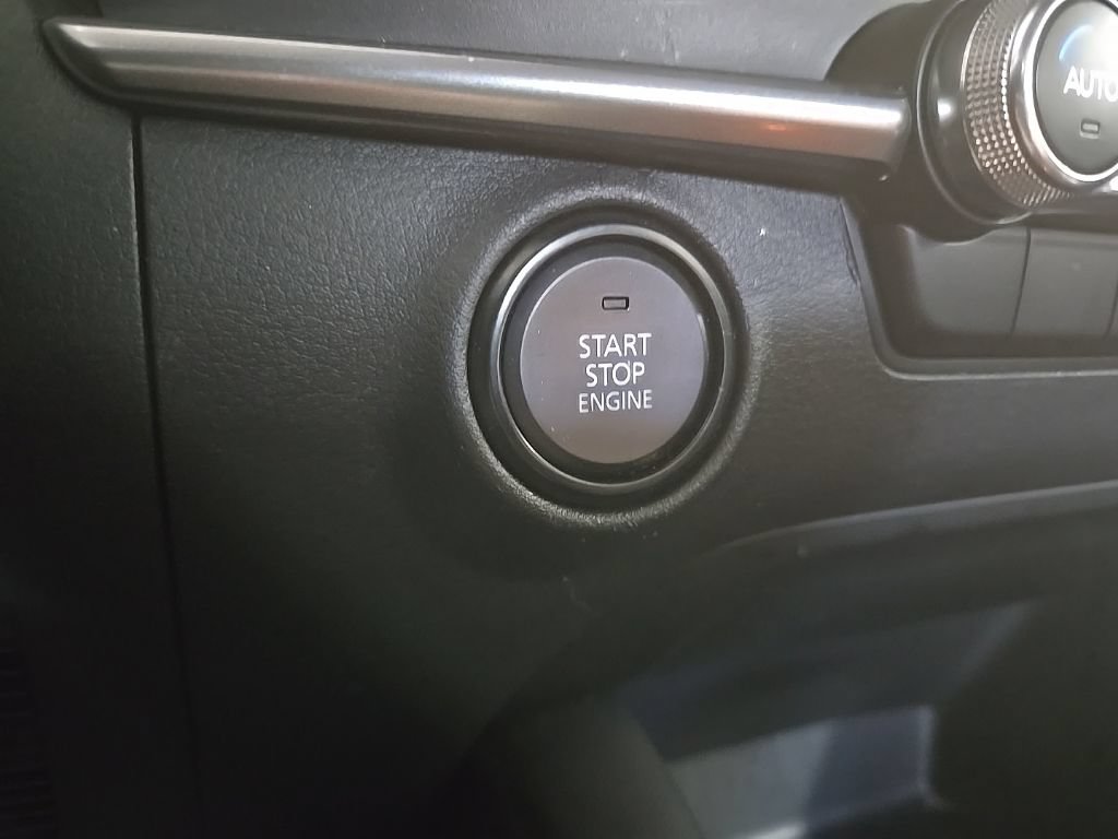 Used 2024 MAZDA MAZDA3 s FWD image 28