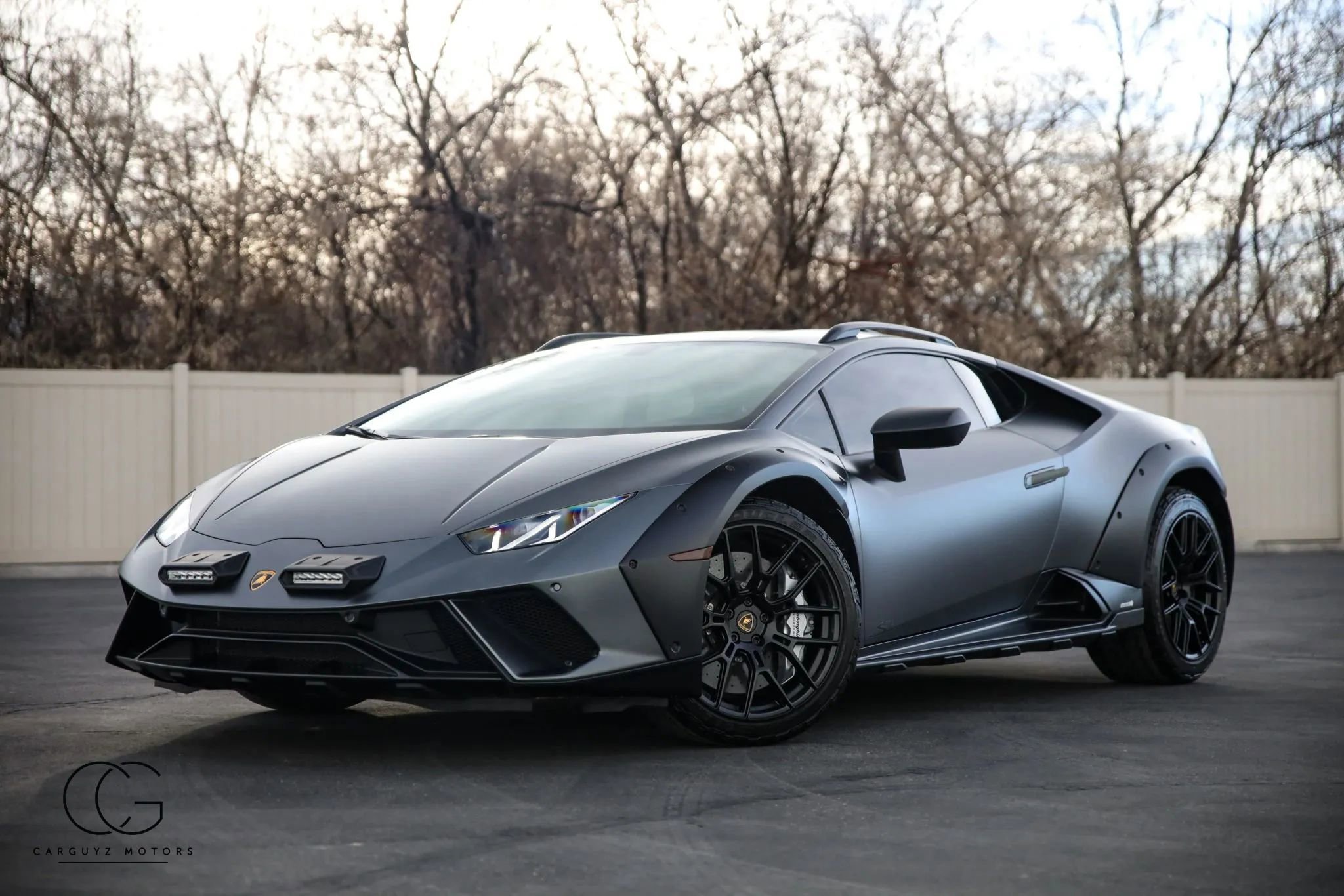 Used 2024 Lamborghini Huracan Sterrato image 4