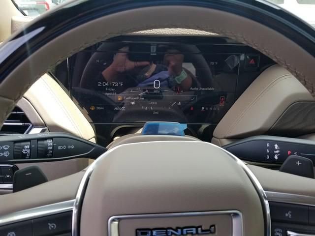 New 2026 GMC Yukon Denali w/ Denali Reserve Package AWD/4WD image 13