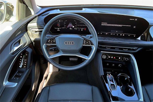 Used 2025 Audi Q5 Premium Plus w/ Premium Plus image 5