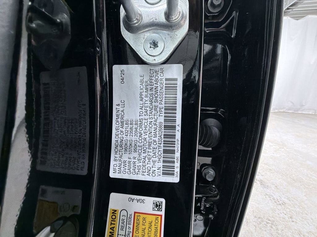 Used 2025 Honda Accord SE image 15