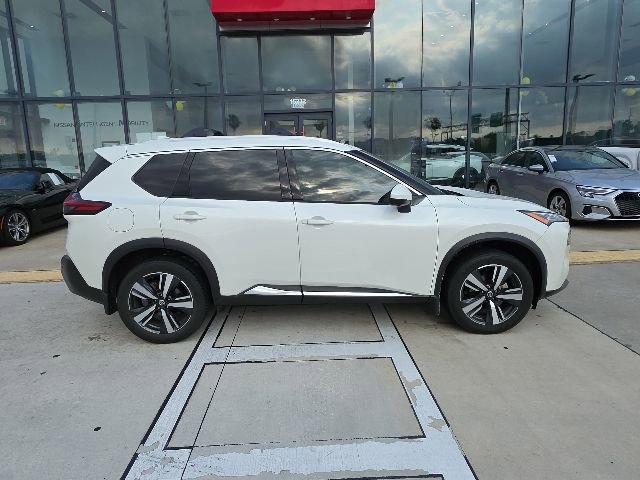 Used 2021 Nissan Rogue SL FWD image 3