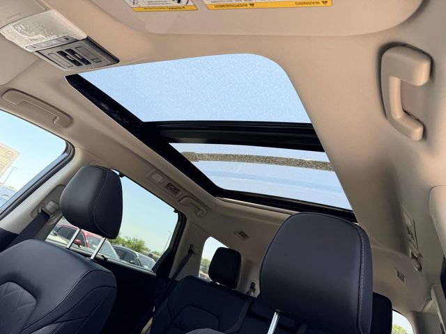 New 2026 Nissan Pathfinder Platinum w/ Cargo Package AWD/4WD image 17