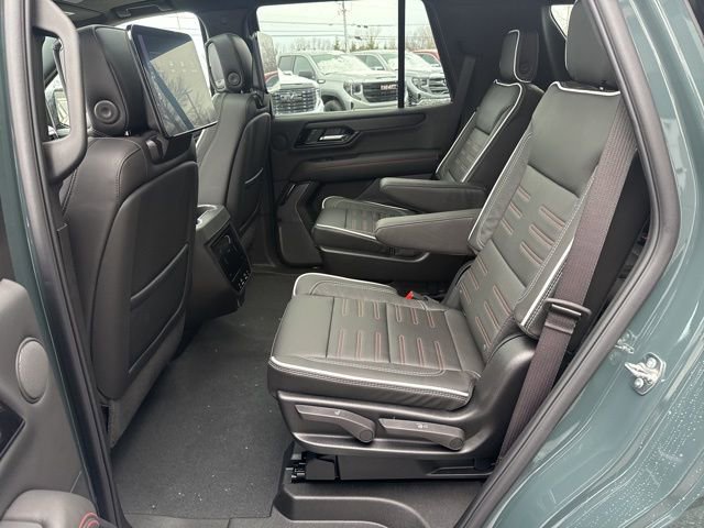 New 2026 GMC Yukon AT4 Ultimate w/ LPO, Floor Liner Package image 30
