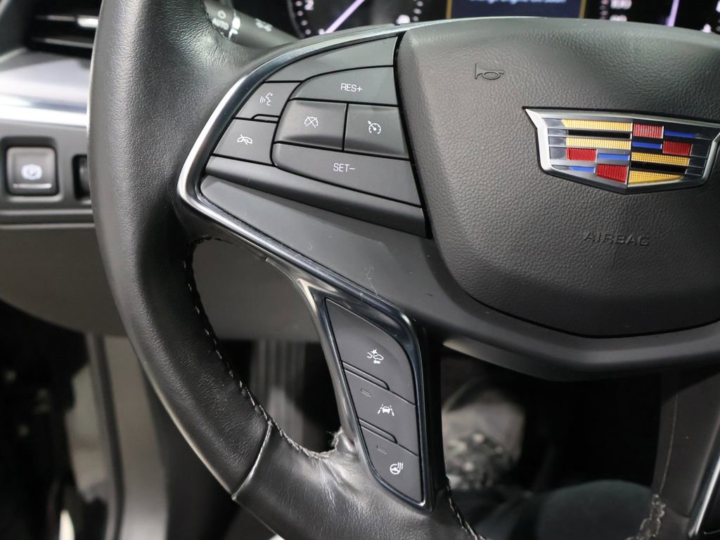 Used 2023 Cadillac XT5 Luxury image 38