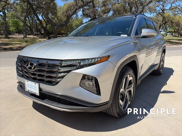 Used 2023 Hyundai Tucson Limited w/ Cargo Package AWD/4WD image 3