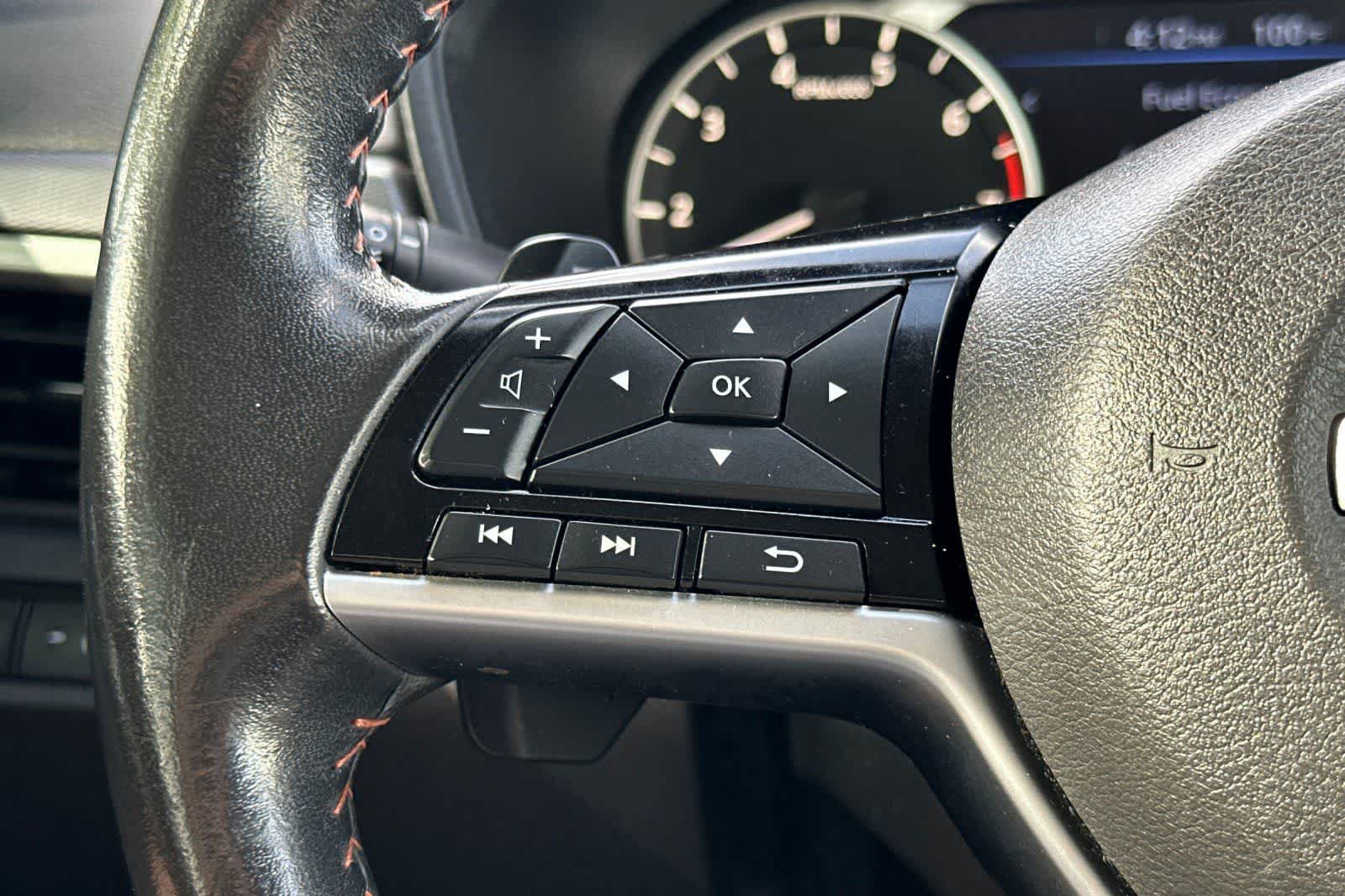 Used 2024 Nissan Altima 2.5 SR FWD image 29
