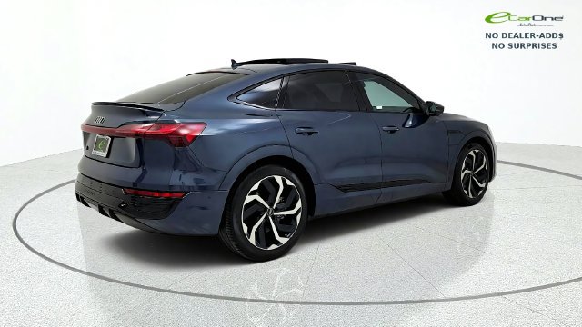 Used 2024 Audi Q8 e-tron Premium Plus w/ Premium Plus Package AWD/4WD image 8
