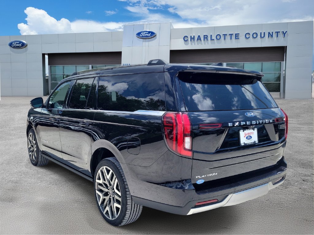 New 2026 Ford Expedition Max Platinum w/ Platinum Ultimate Package AWD/4WD image 3
