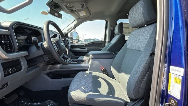 New 2026 Ford F250 XLT w/ XLT Premium Package AWD/4WD image 17