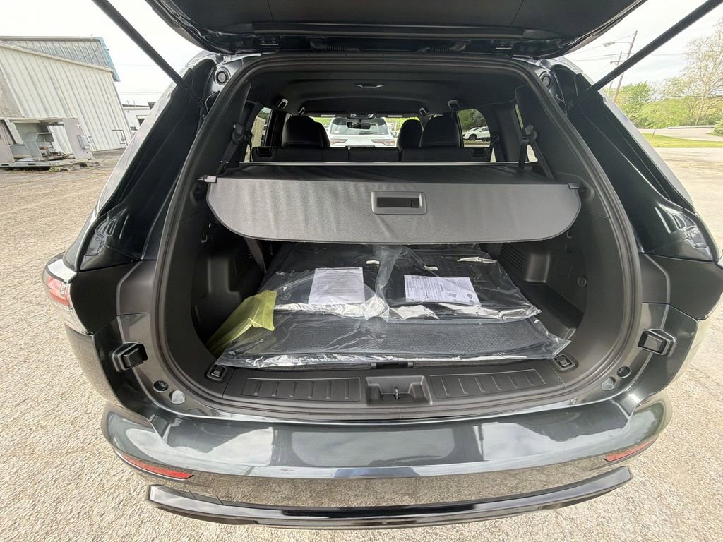 New 2026 Mitsubishi Outlander LE AWD/4WD image 23