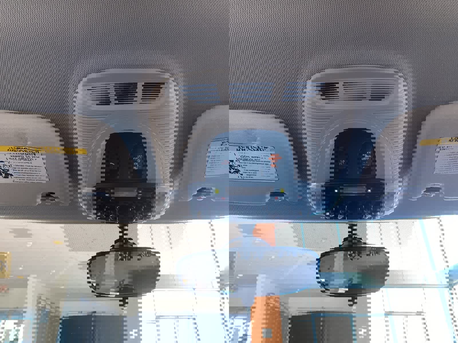 Used 2019 MINI Cooper 2-Door Hardtop image 13