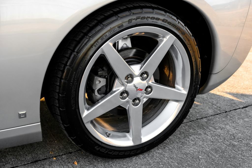 Used 2006 Chevrolet Corvette Coupe w/ Preferred Equipment Group image 51