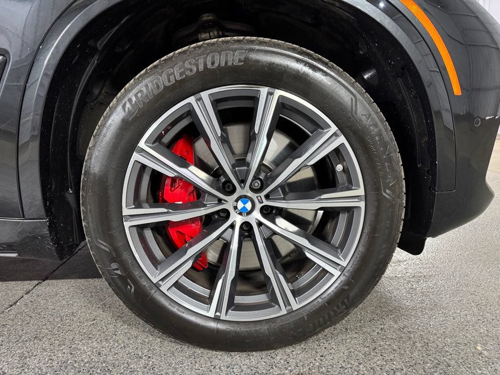 Used 2023 BMW X5 M50i w/ Executive Package AWD/4WD image 8
