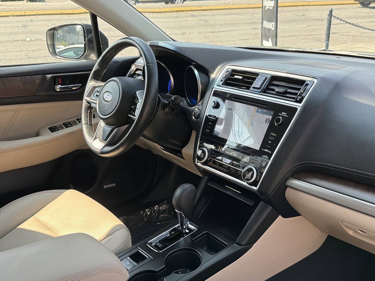 Used 2018 Subaru Outback 2.5i Limited AWD/4WD image 18