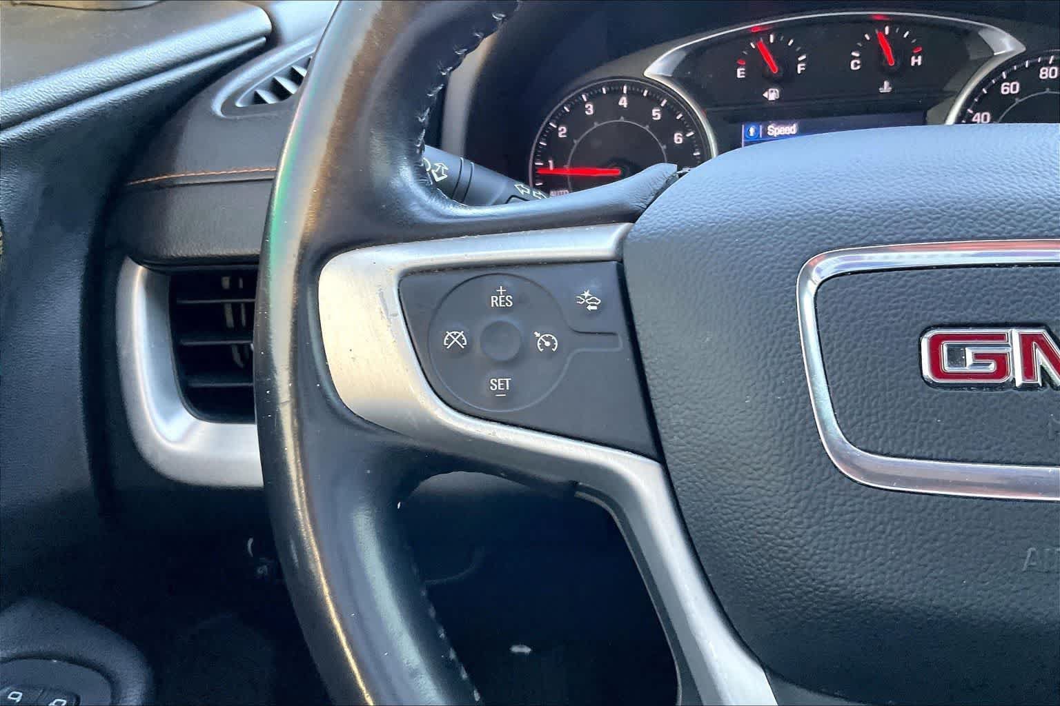 Used 2021 GMC Terrain SLE w/ Elevation Edition FWD image 23