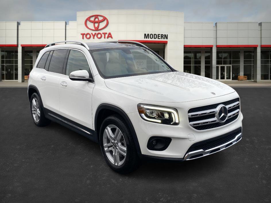 Used 2023 Mercedes-Benz GLB 250 4MATIC image 7