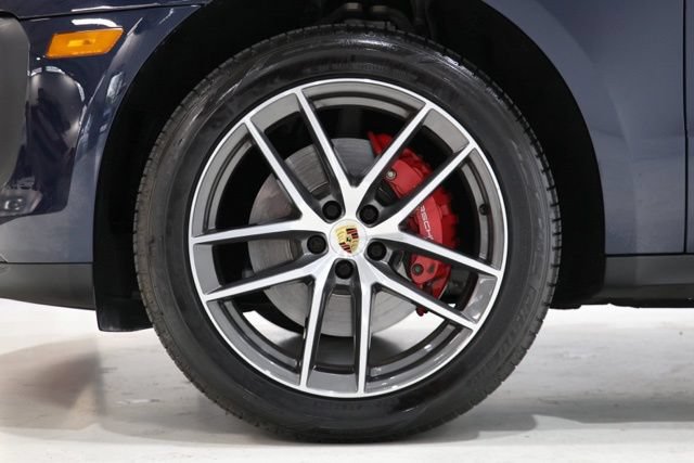 Used 2023 Porsche Macan S w/ Premium Package Plus AWD/4WD image 9