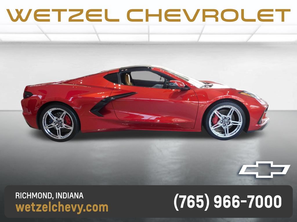 Used 2023 Chevrolet Corvette Stingray Preferred Cpe w/ Z51 Performance Package RWD image 2