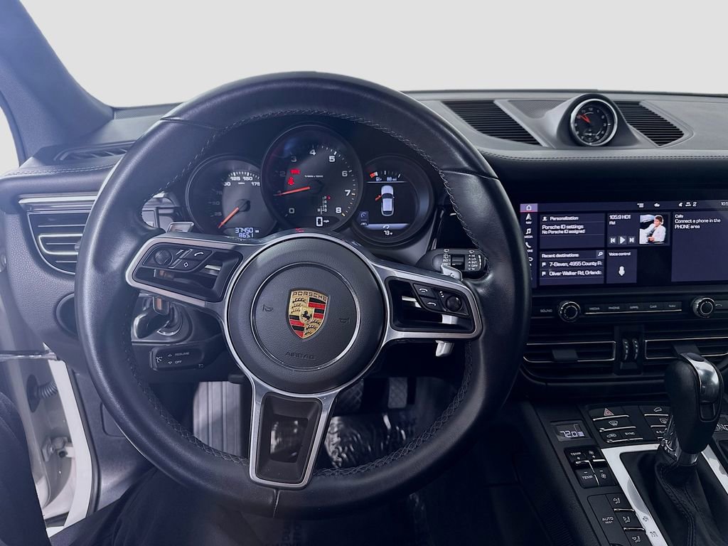 Certified 2021 Porsche Macan image 25