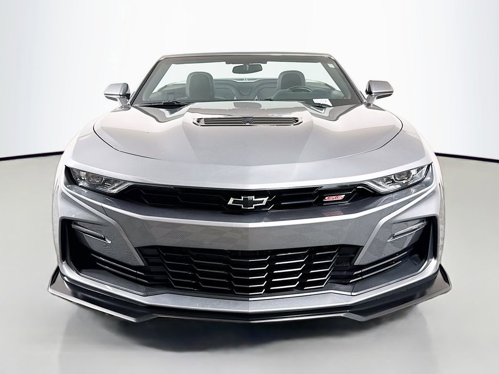 Used 2022 Chevrolet Camaro SS image 2