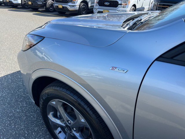Certified 2024 Ford Escape ST-Line AWD/4WD image 26