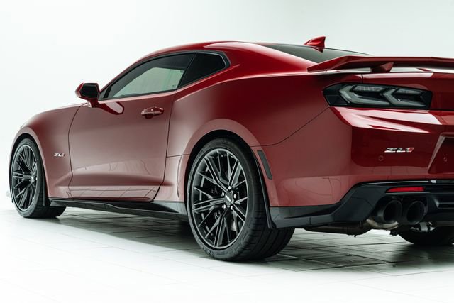 Used 2018 Chevrolet Camaro ZL1 image 18