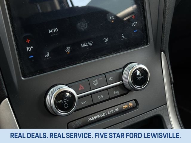 Used 2024 Ford Edge SEL image 18