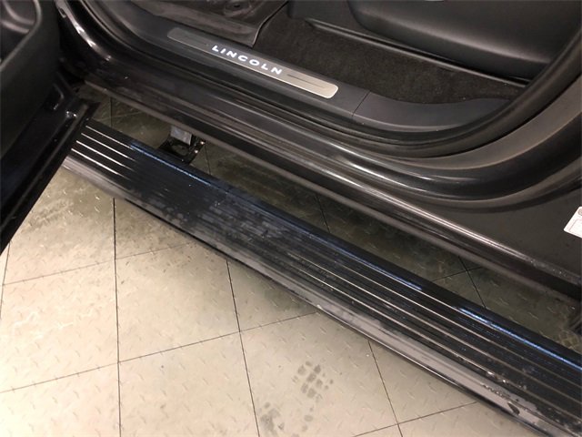 Used 2024 Lincoln Navigator L Reserve image 16