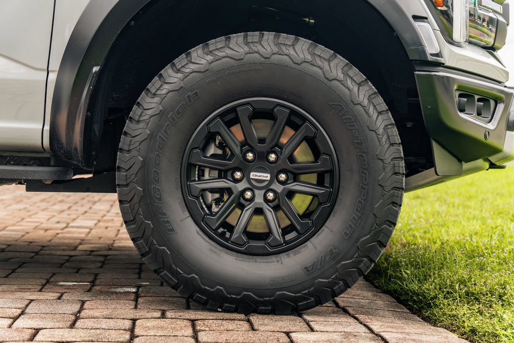 Used 2024 Ford F150 Raptor AWD/4WD image 14