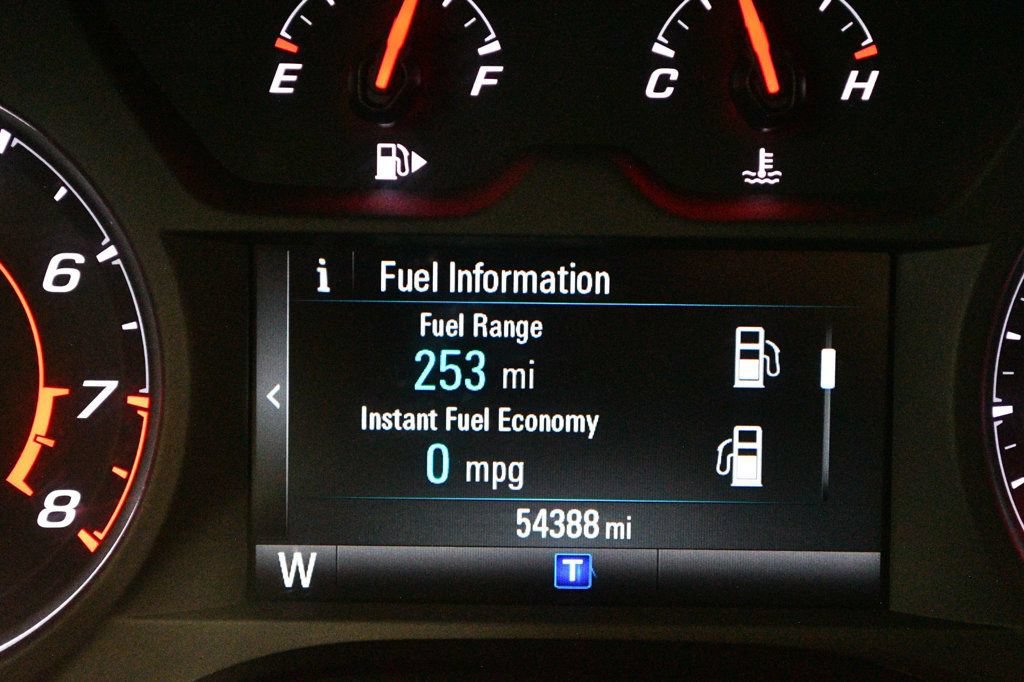 Used 2018 Chevrolet Camaro LS RWD image 38