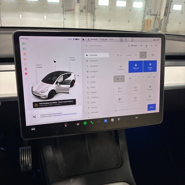 Used 2021 Tesla Model Y Long Range image 6