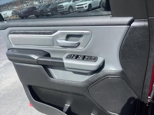 Used 2022 RAM 1500 Big Horn AWD/4WD image 24