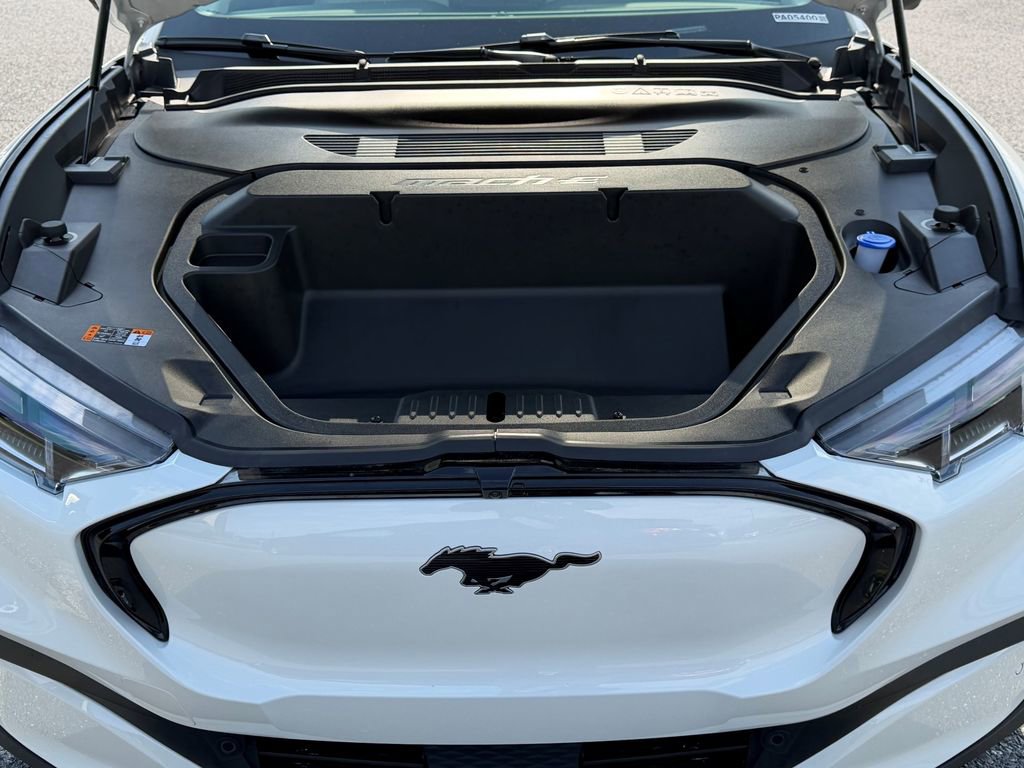 Used 2025 Ford Mustang Mach-E Premium AWD/4WD image 39