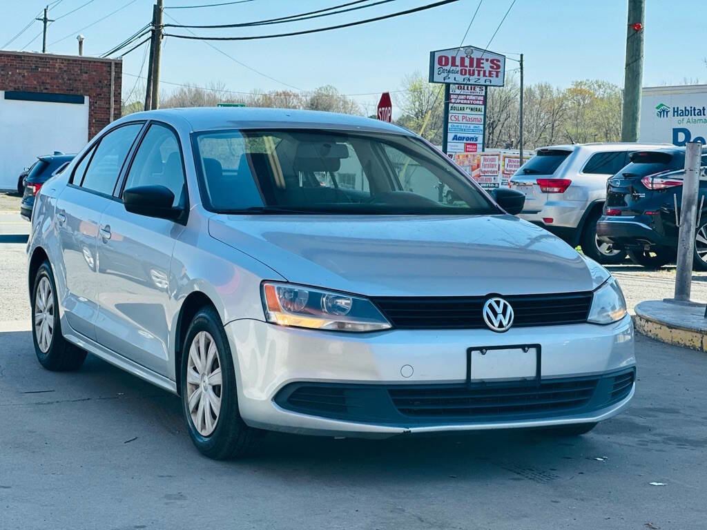 Used 2013 Volkswagen Jetta S image 1