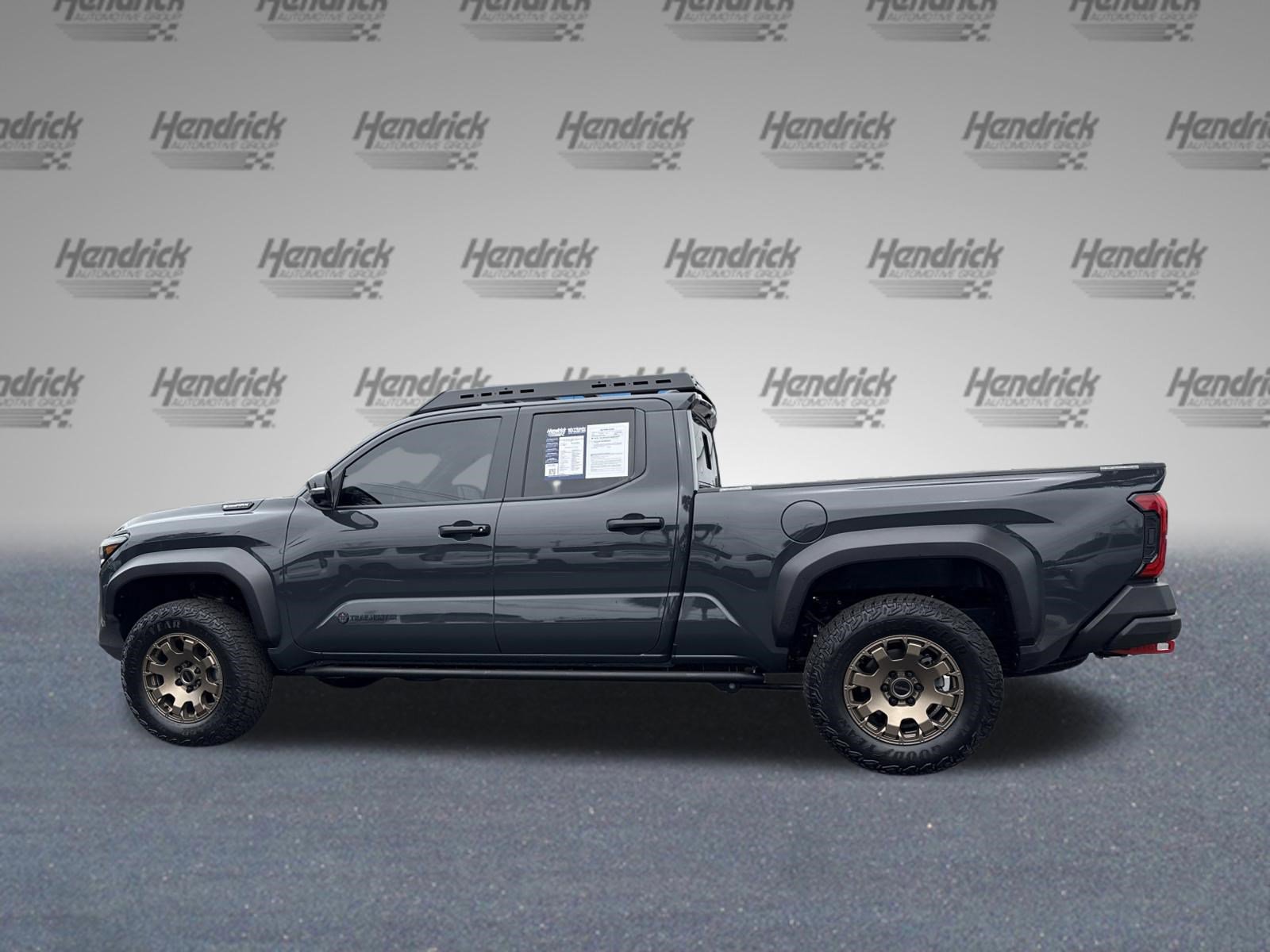 Used 2025 Toyota Tacoma 4x4 Double Cab Hybrid image 7