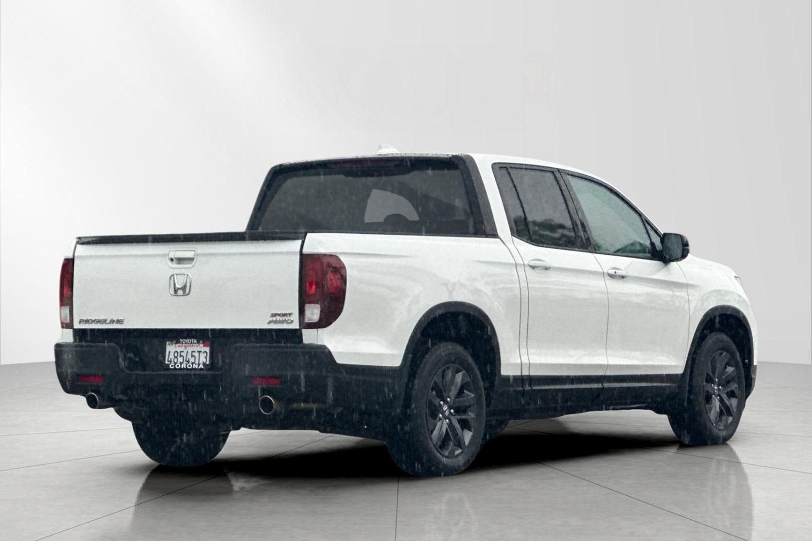 Used 2023 Honda Ridgeline Sport image 3