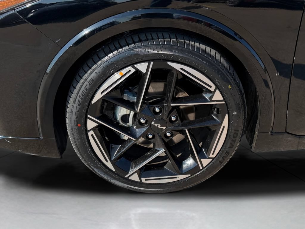 Used 2025 Kia K4 GT-Line FWD image 31