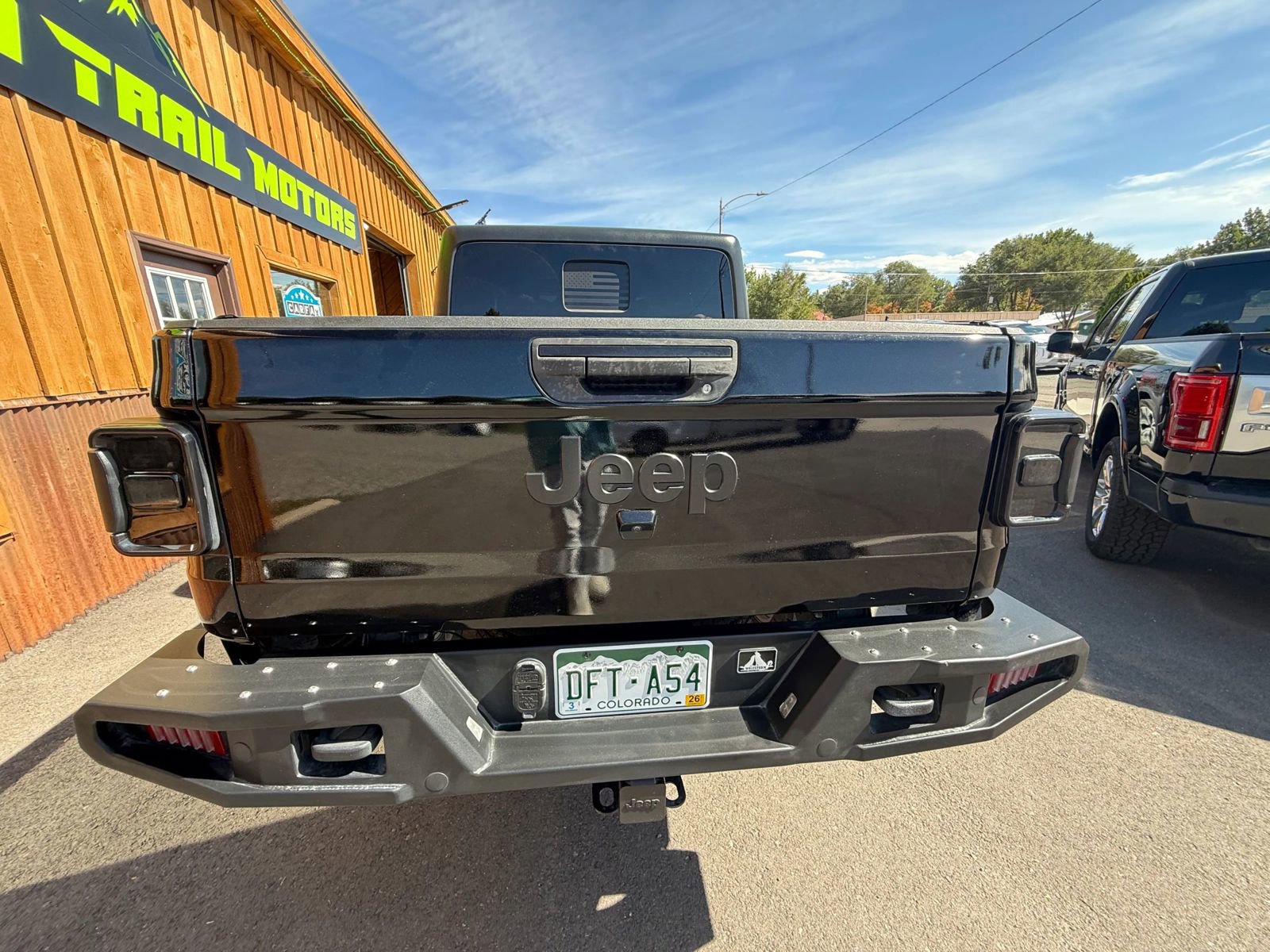 Used 2023 Jeep Gladiator Sport image 9
